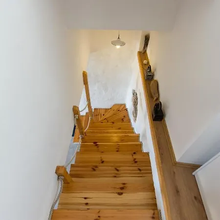 Retro On Island Mljet *