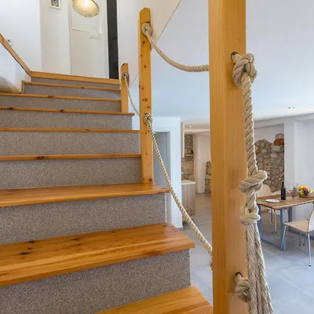 Retro On Island Mljet Villa *