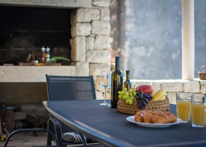 Retro On Island Mljet * Babino Polje